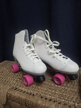California Skate Co. Women's White Roller Skates w/ Pink Wheels Sz 10 Bin X